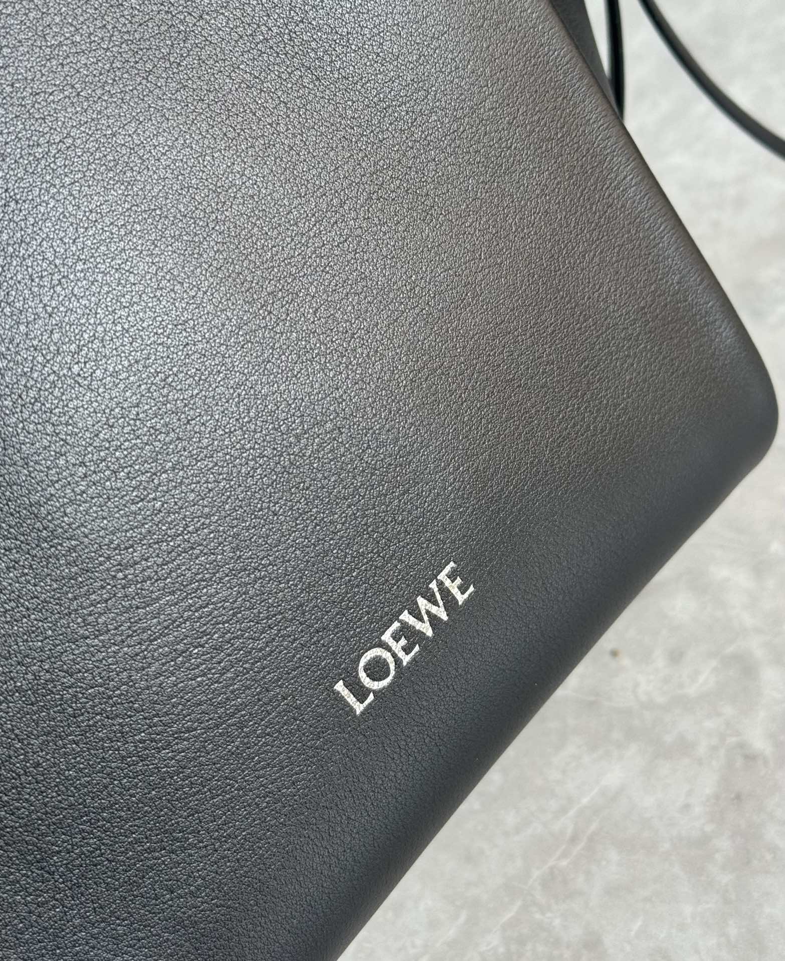 Lowee Hammock Flip Bag In Classic Calfskin-15*22.5*22CM