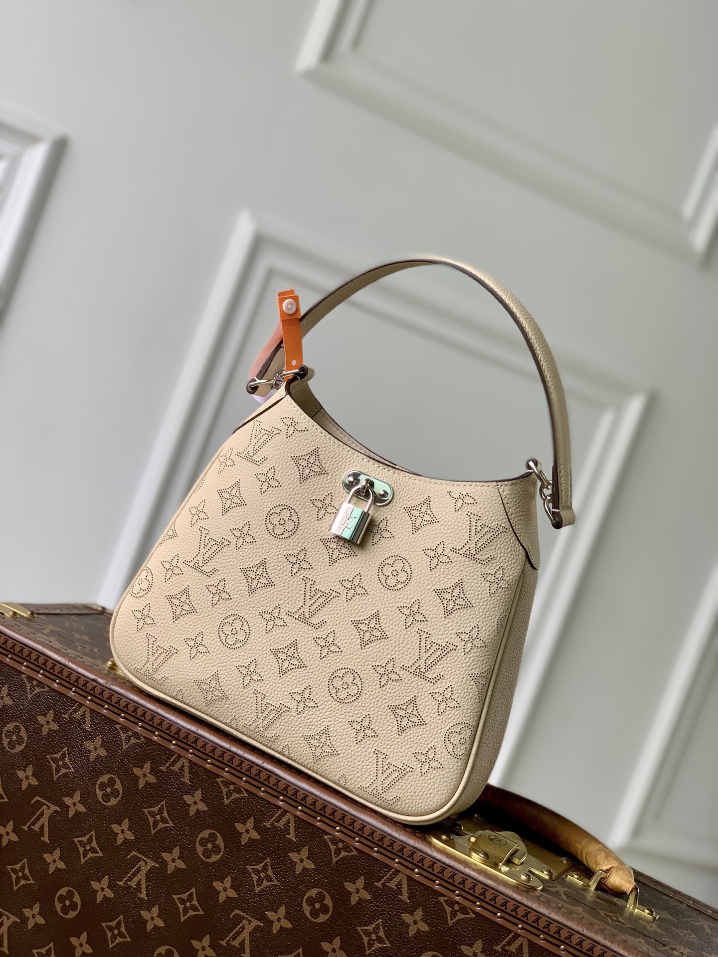 Lou*is Vvtt0n All Around PM Mahina - Women - Handbags-M27459-25 x 20 x 6 CM