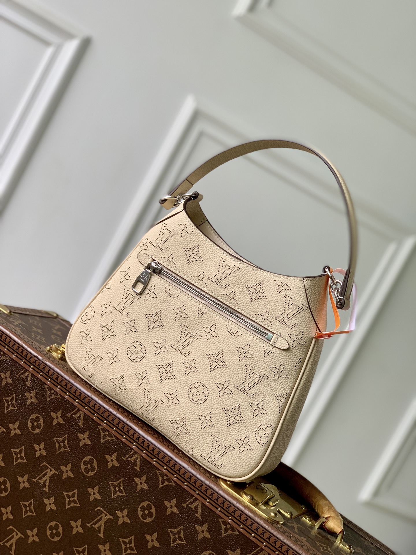 Lou*is Vvtt0n All Around PM Mahina - Women - Handbags-M27459-25 x 20 x 6 CM