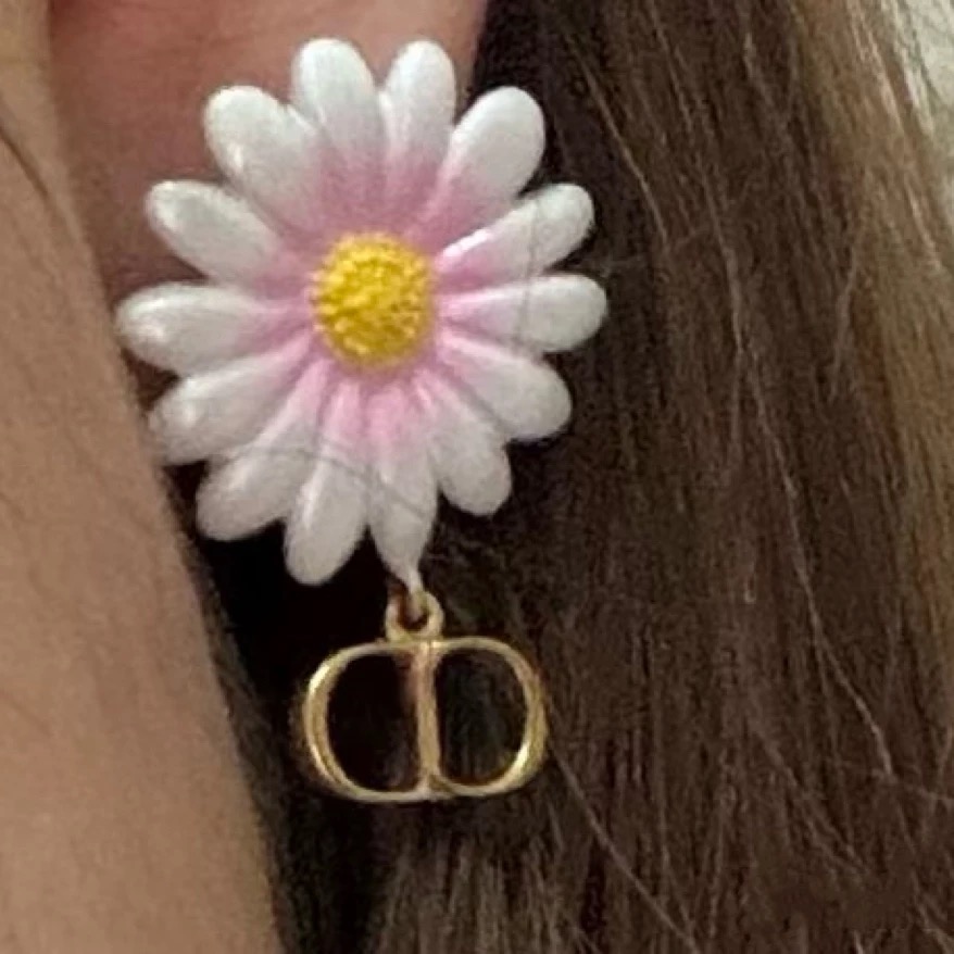 Diro Earring