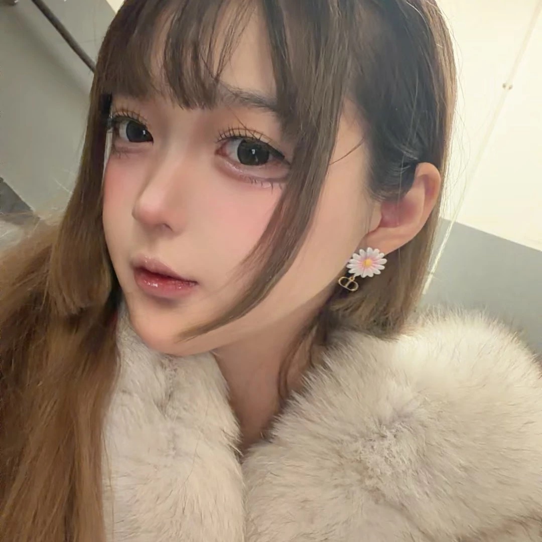 Diro Earring