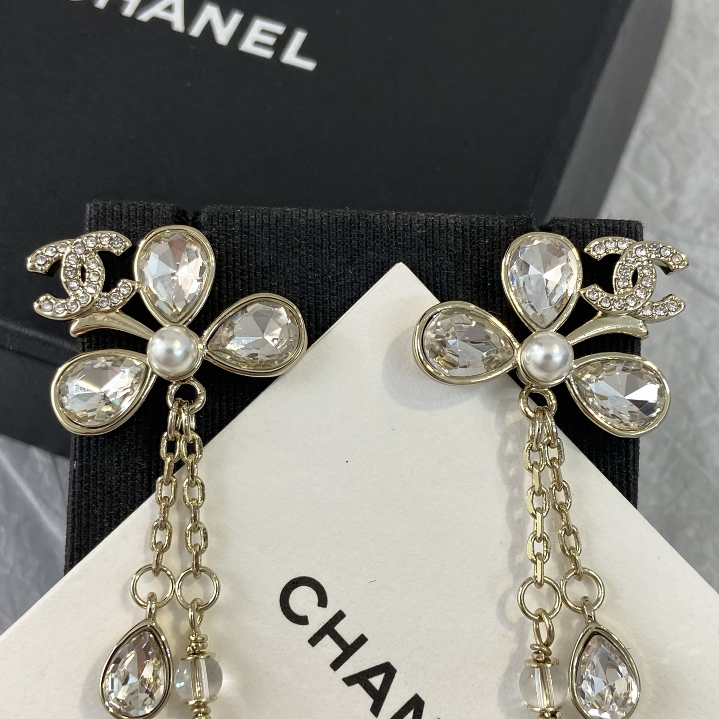 Ch@nel Earring