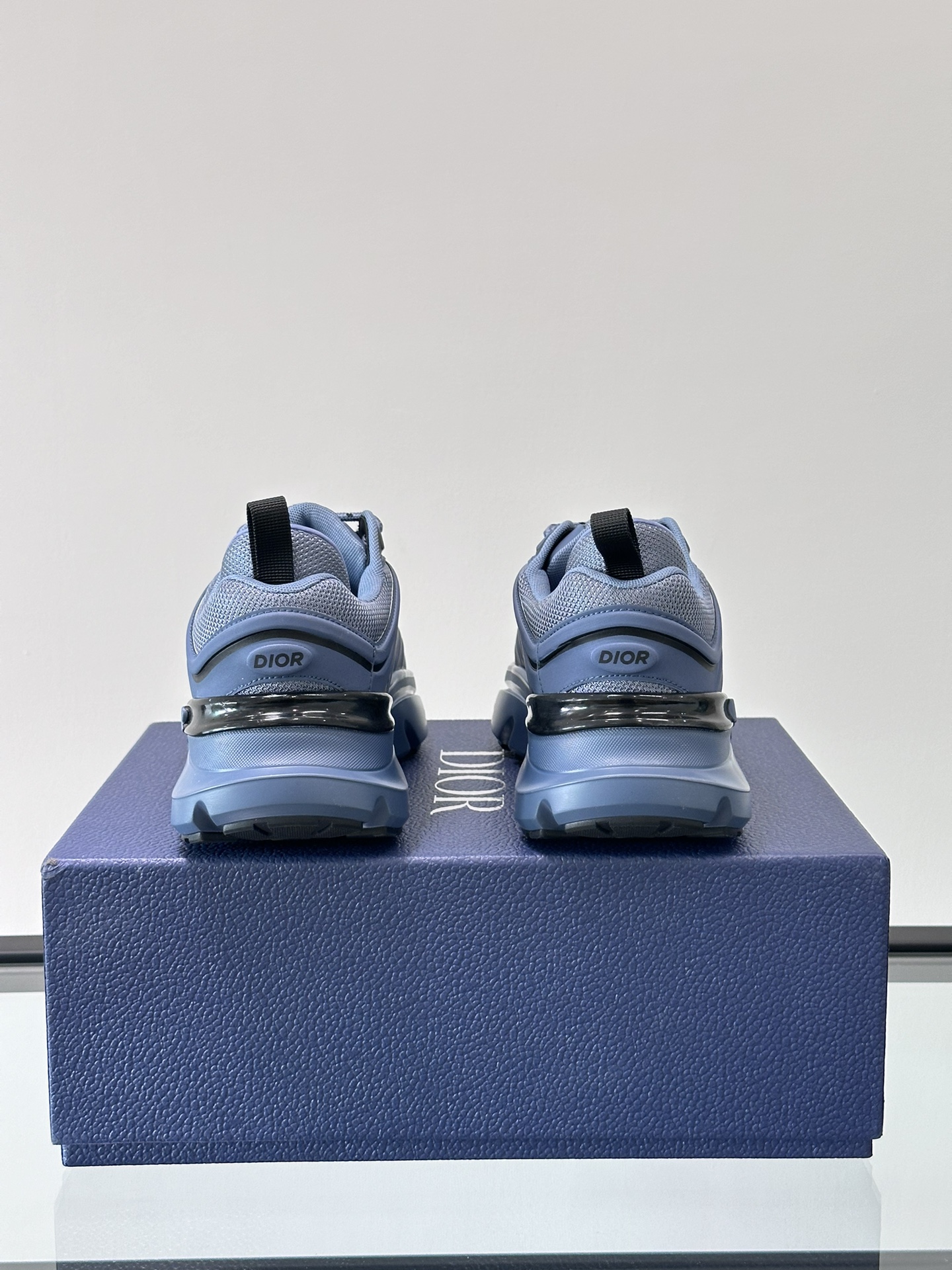 Diro Sports Sneakers