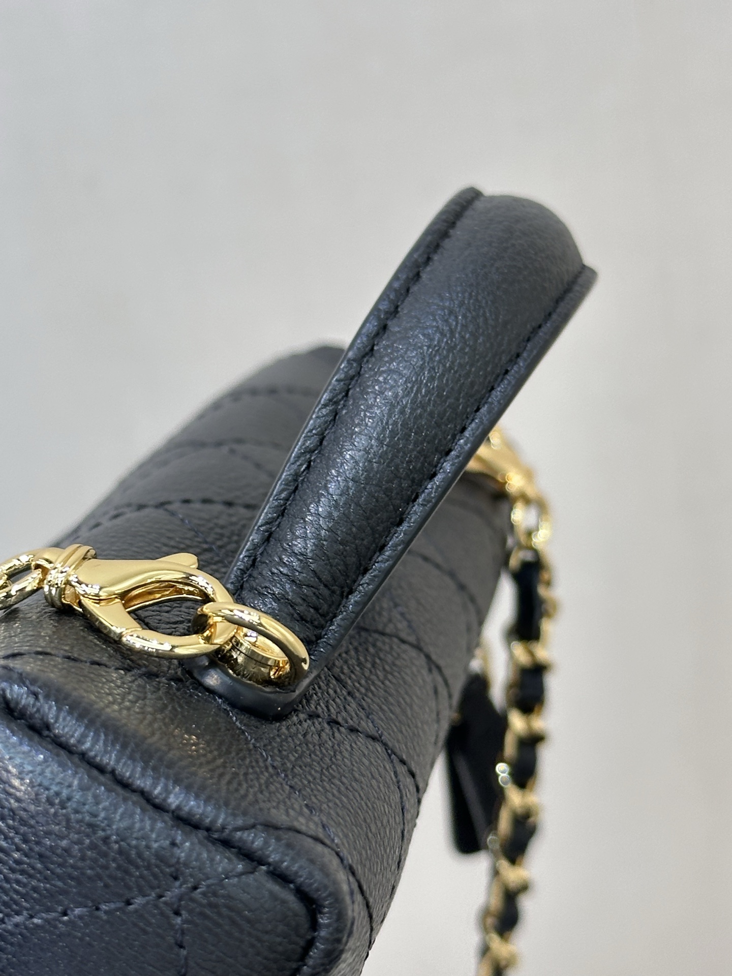 Ch@nel Cosmetic Bag-Caviar-19CM