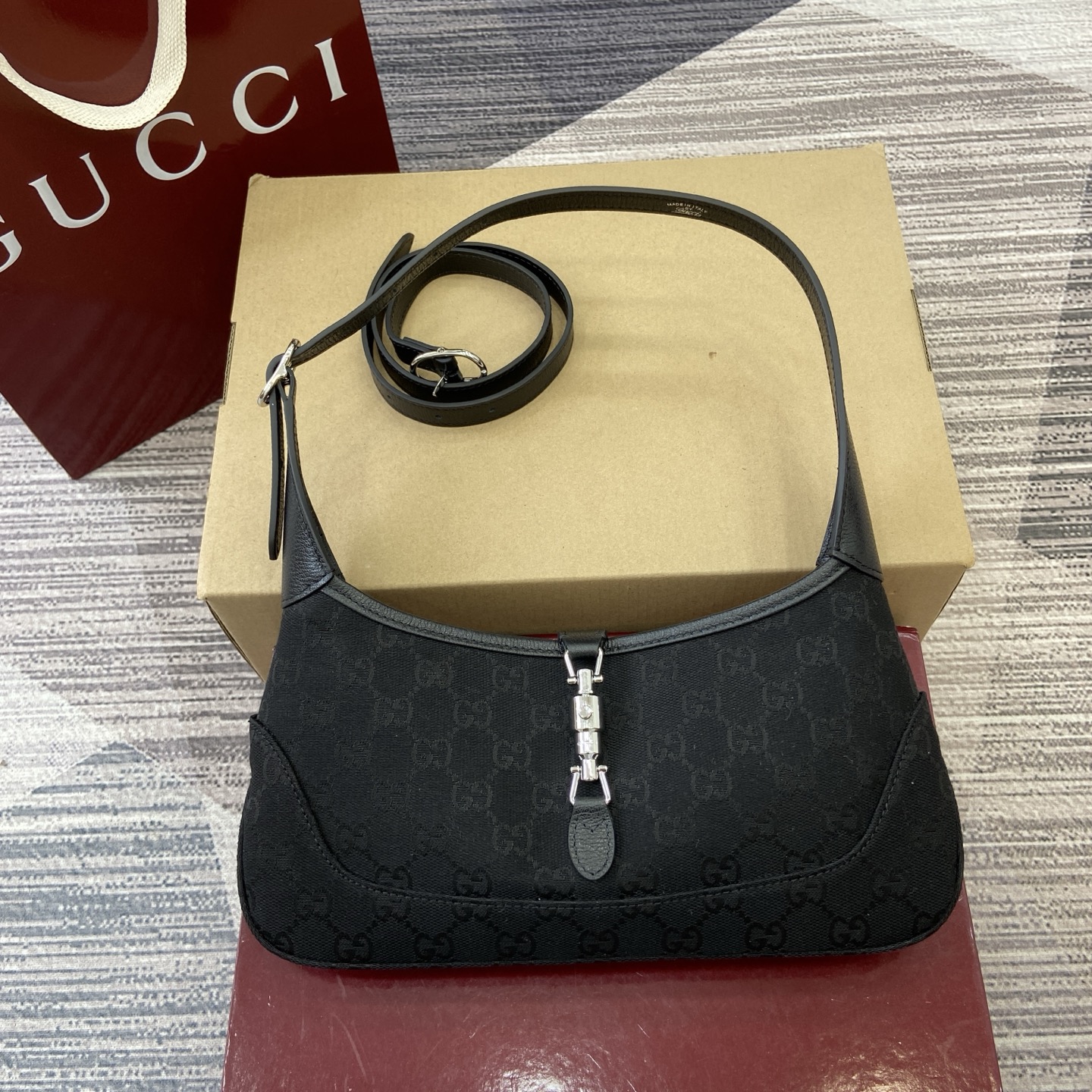 Gvc*1 Jackie Slim Small Shoulder Bag-28*16*3.5CM