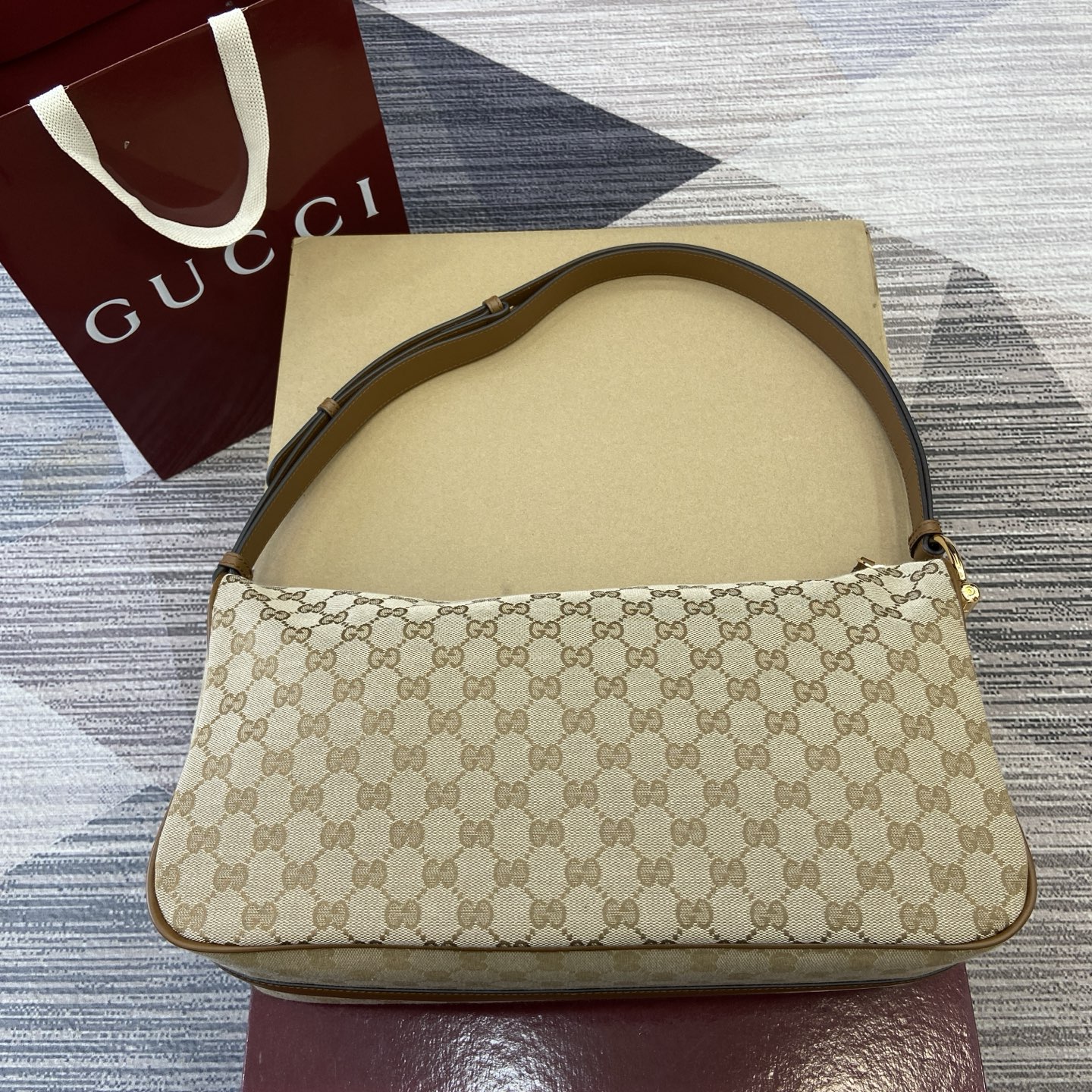 Gvc*1 Half Horsebit Small Shoulder Bag-31.5*17*12CM