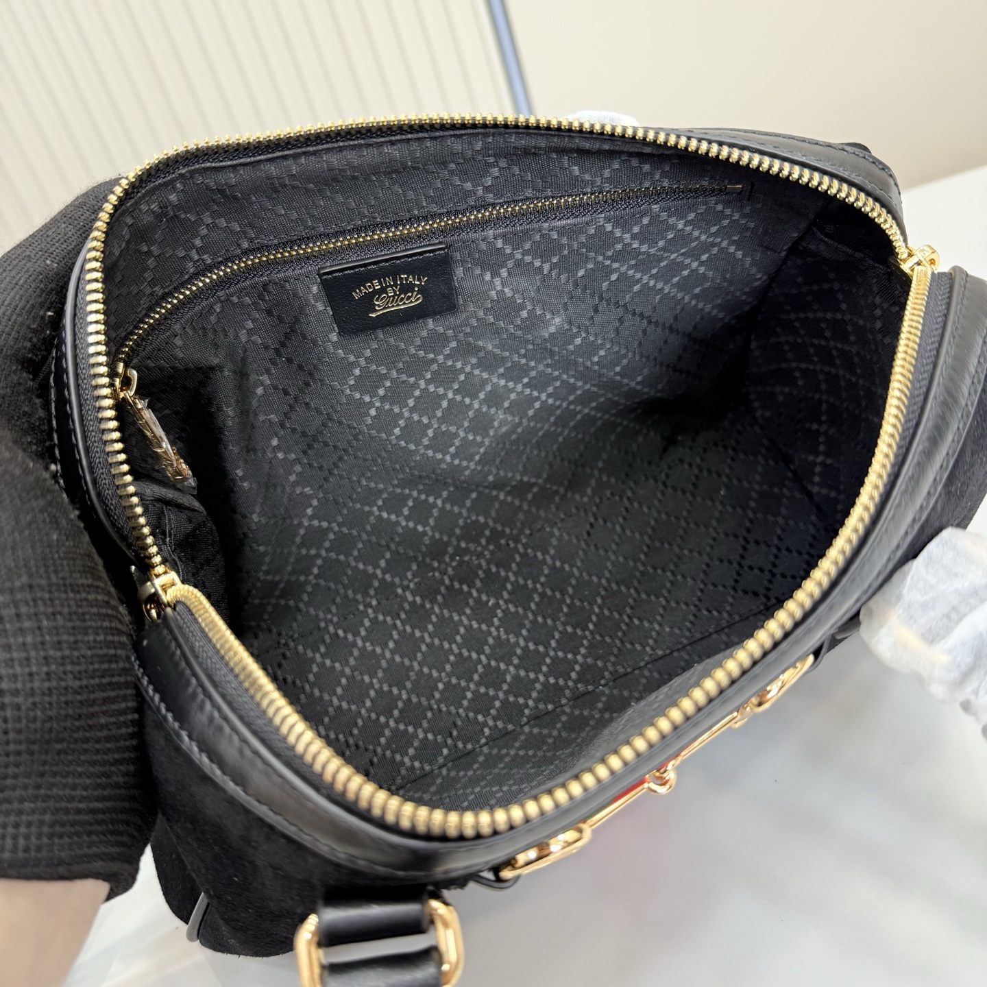 Gvc*1 Borsetto Medium Soston Bag In Black Suede-28*15*10CM