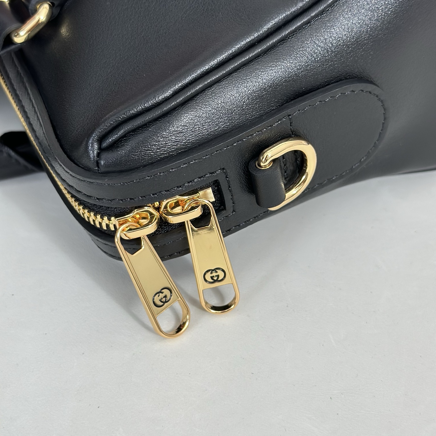 Gvc*1 Borsetto Medium Soston Bag In Black Leather-28*15*10CM