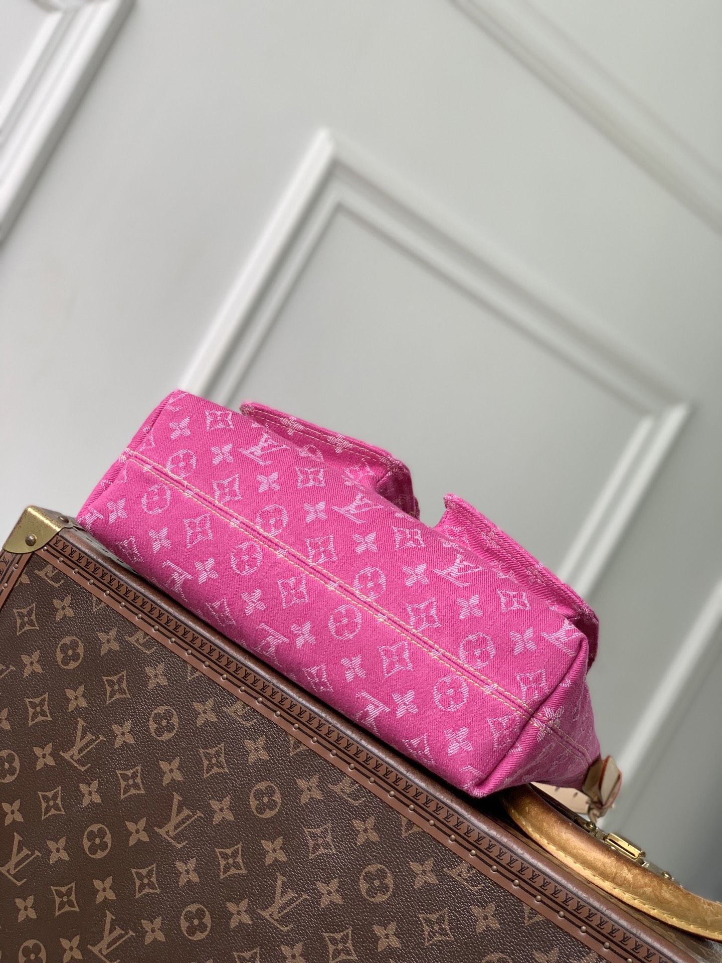 Lo*uis Vvtt0n Baggy Monogram Denim - Handbags M27329-30 x 22 x 13CM