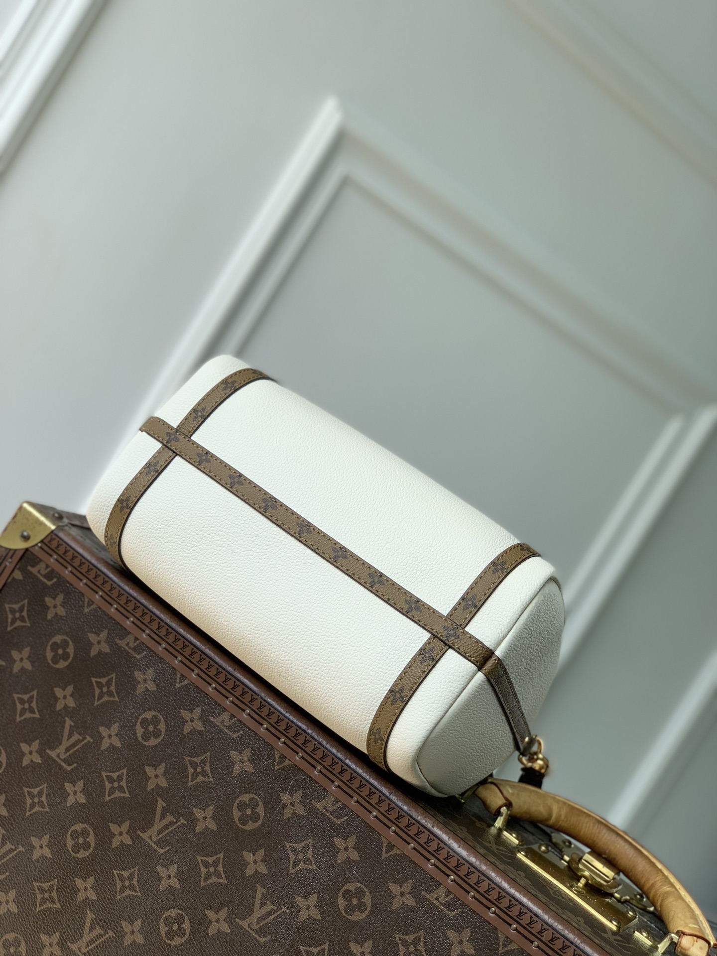 L0vis Vvtt0n Express Handbag-M29392-17 x 13.5 x 26CM
