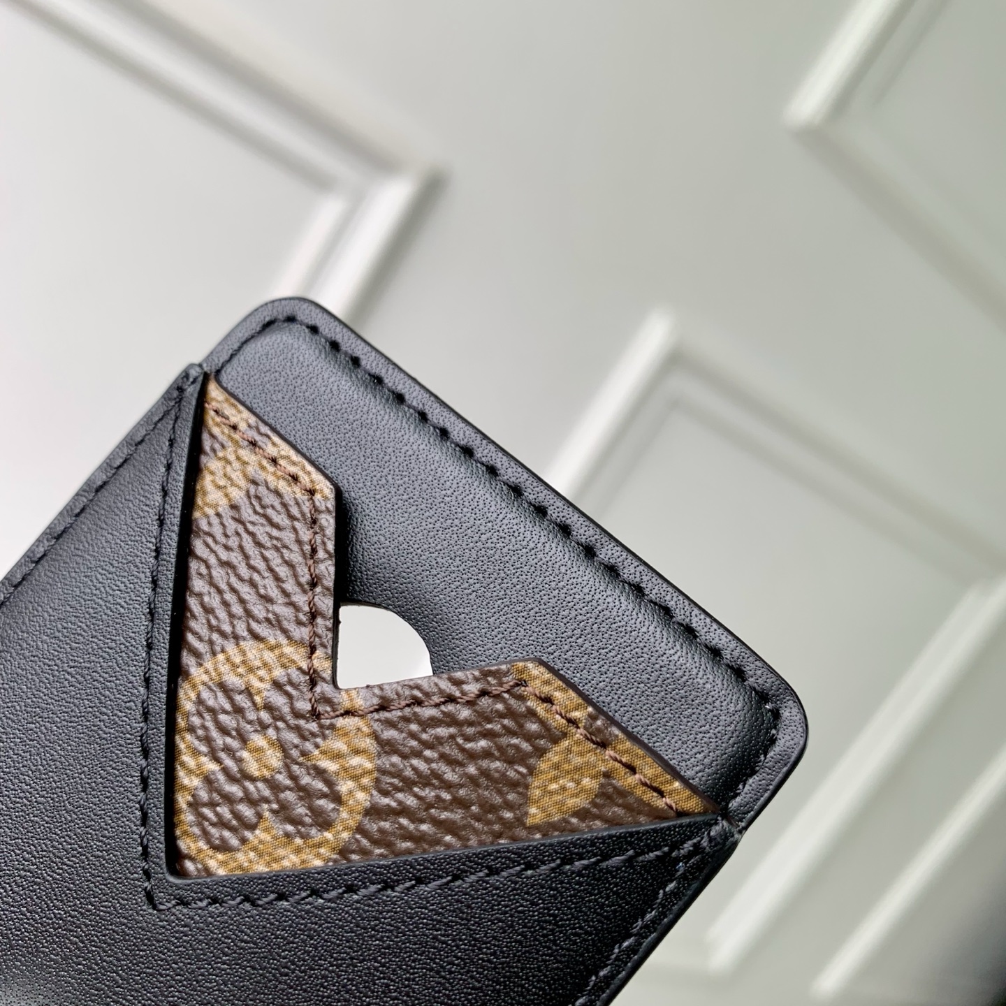 L0vis Vvtt0n Vibe Wallet-11*7*1.5CM