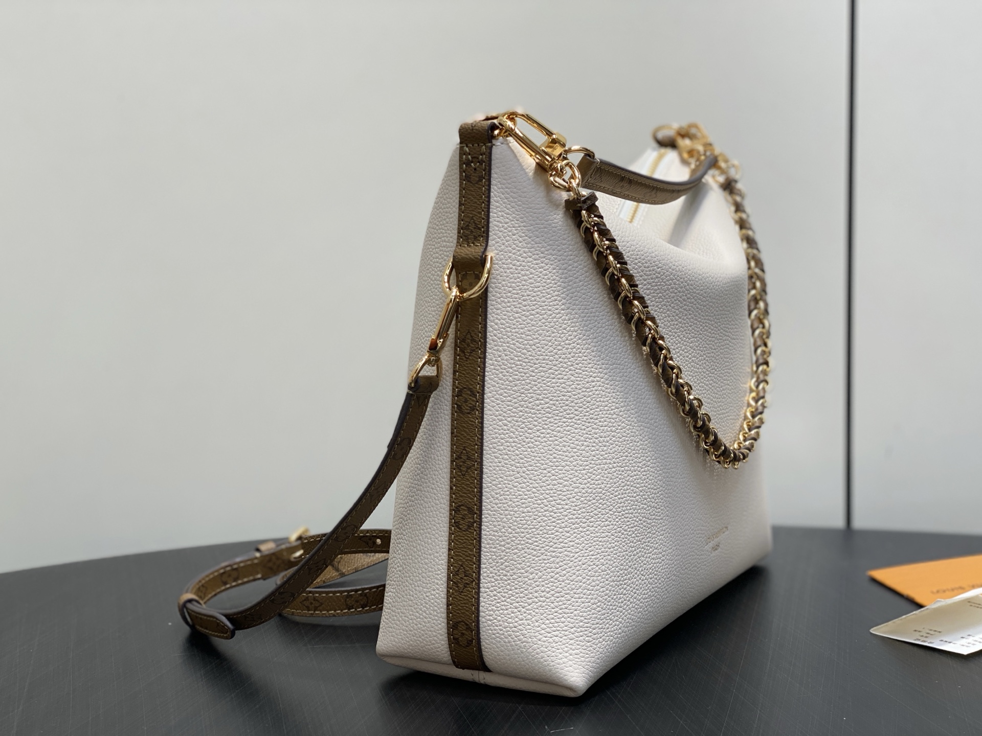 L0vis Vvtt0n Multipass - Handbags-26*10*30CMCM