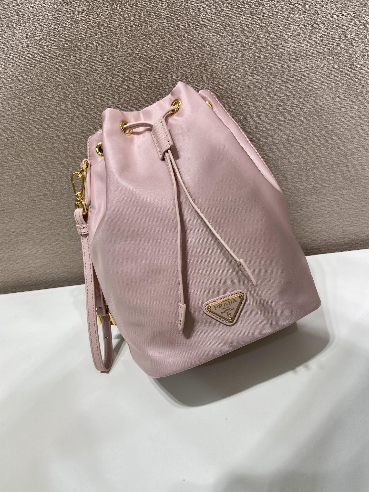 Pra*a Re-Nylon Bucket Bag-1N369-15.5*23*10CM