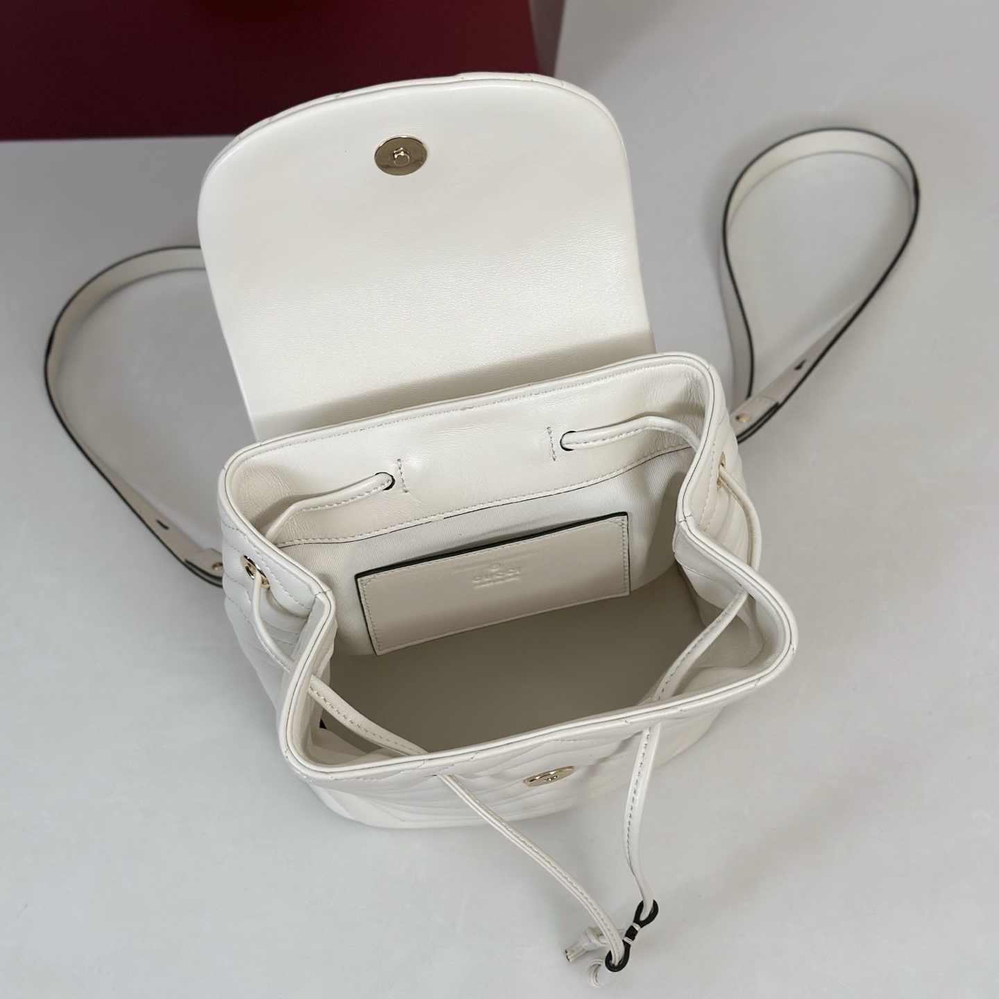 Gvc*1 Mini Marmont Backpack-20*11*18CM