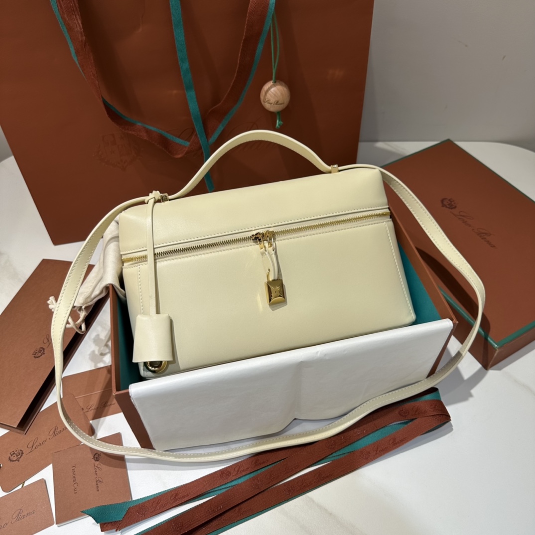 L0r0 P1ana Extra Bag L27-16*27*10CM