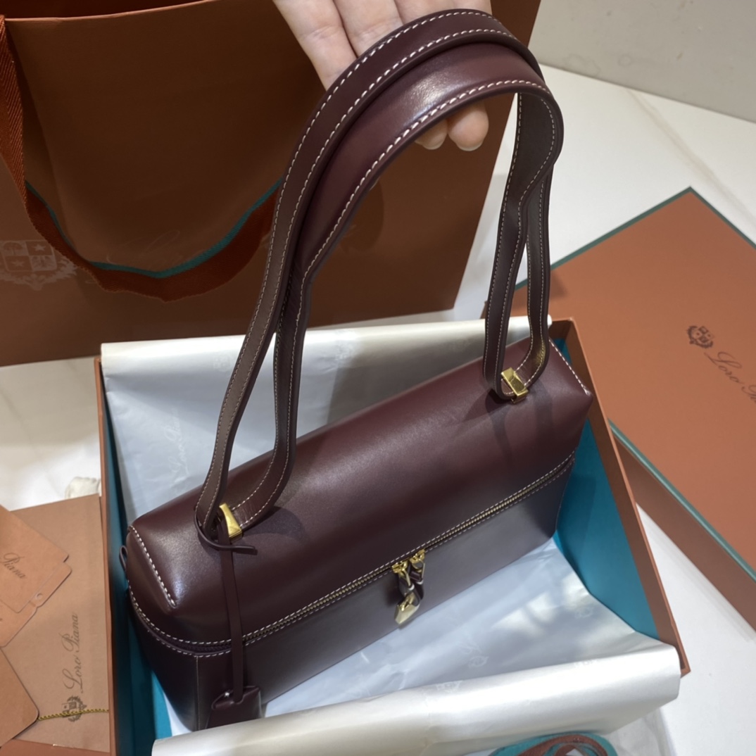 L0r0 P1ana Extra Bag L27-16*27*10CM