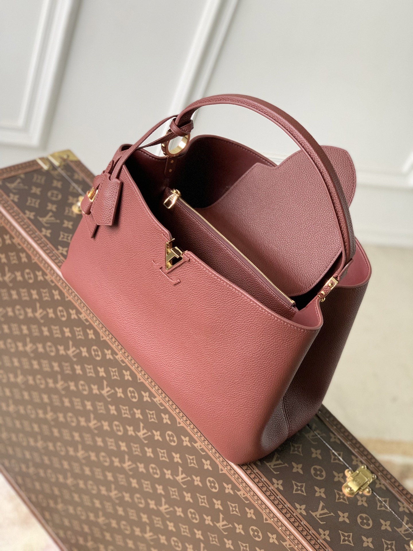 L0vis Vvtt0n Capucines Handbags-37.5 x 15.5 x 24CM
