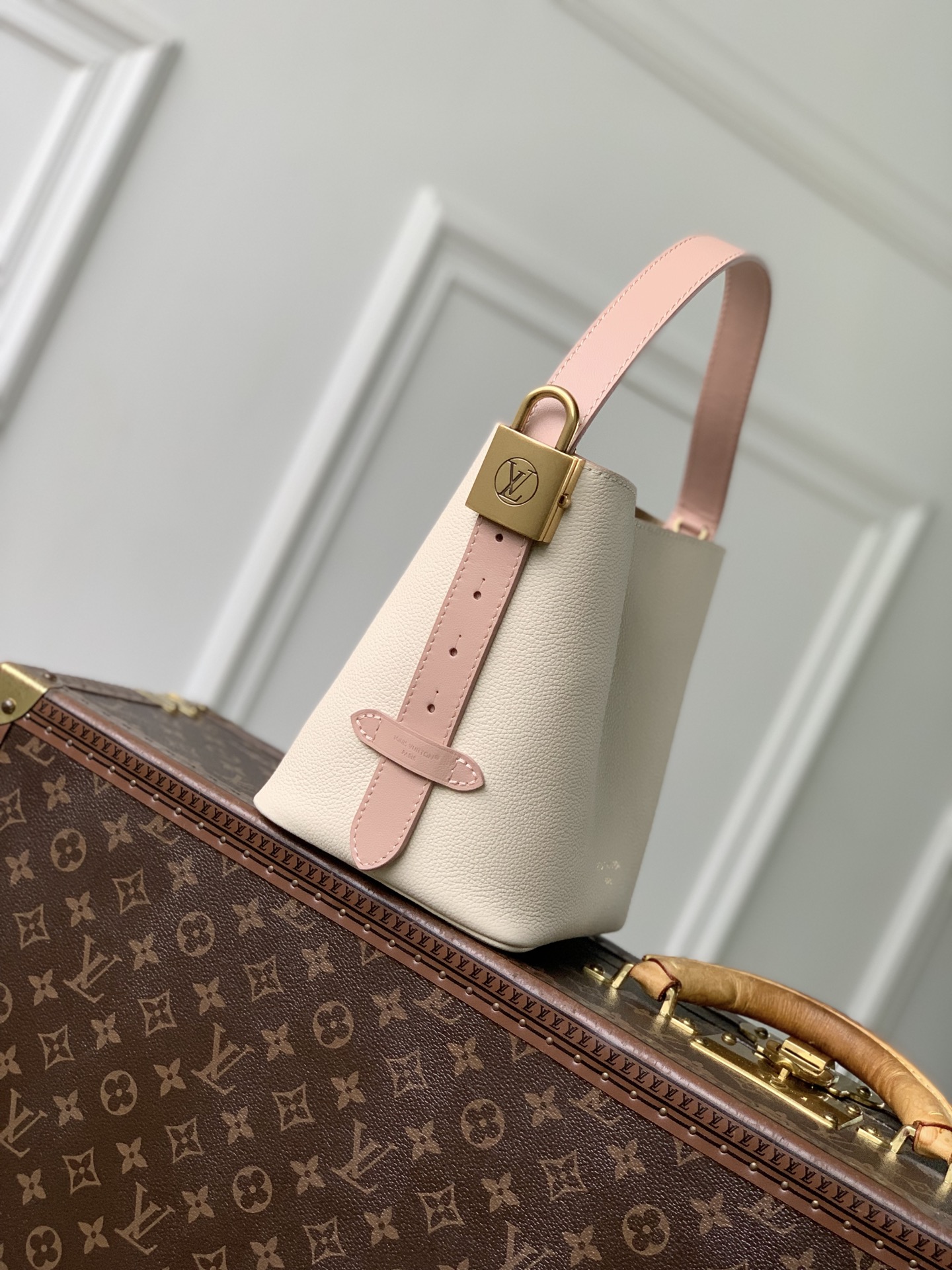 LV All In BB Low Key - Women - Handbags-18 x 12 x 16CM