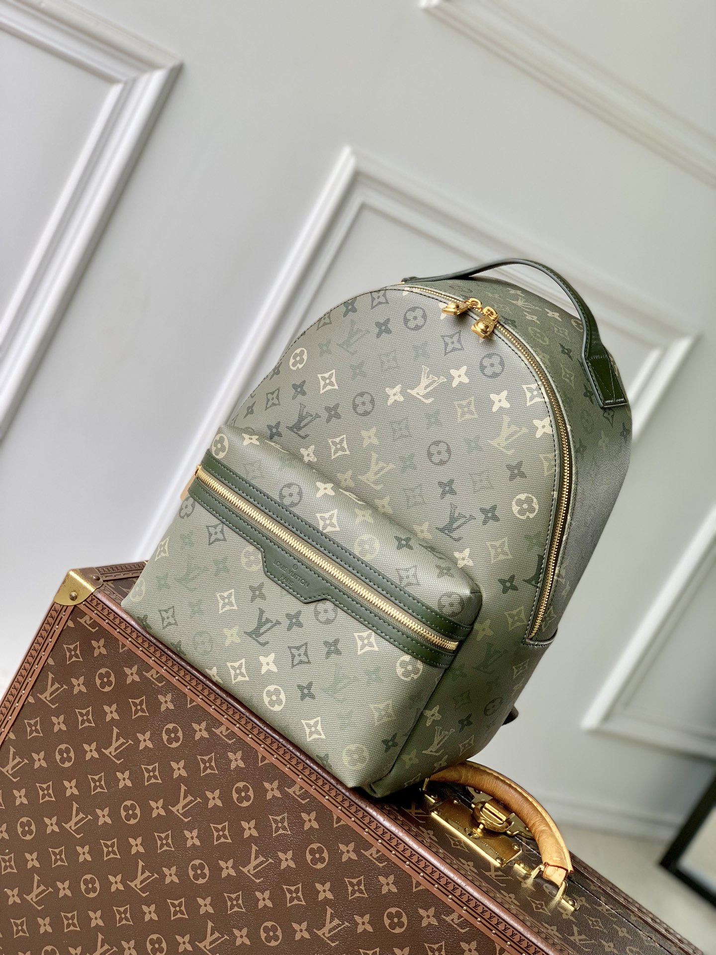 L0vis Vvtt0n Discovery PM Backpack-M29769-30*40*20CM