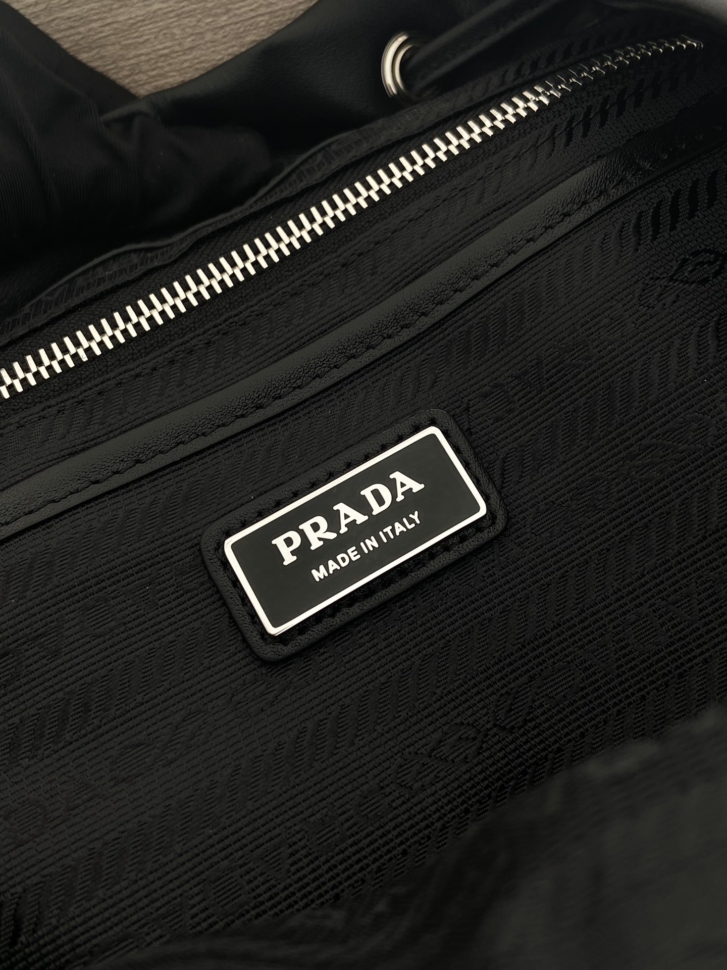 Pra*a Black Medium Leather Backpack-2VZ110A-34*39*15CM