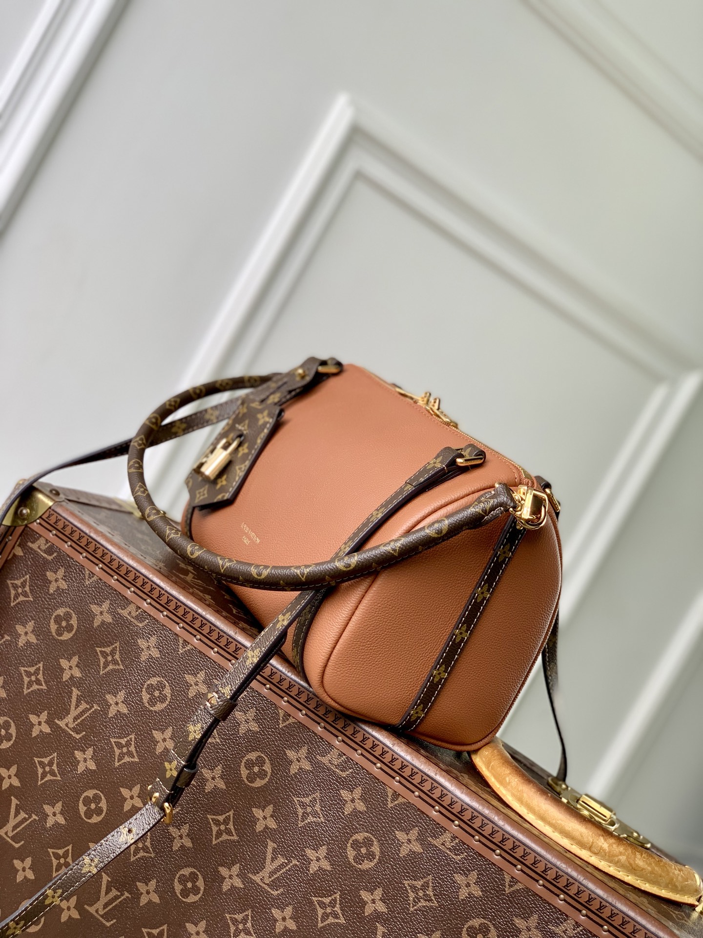 L0vis Vvtt0n Express Handbag-M29428-17 x 13.5 x 26CM