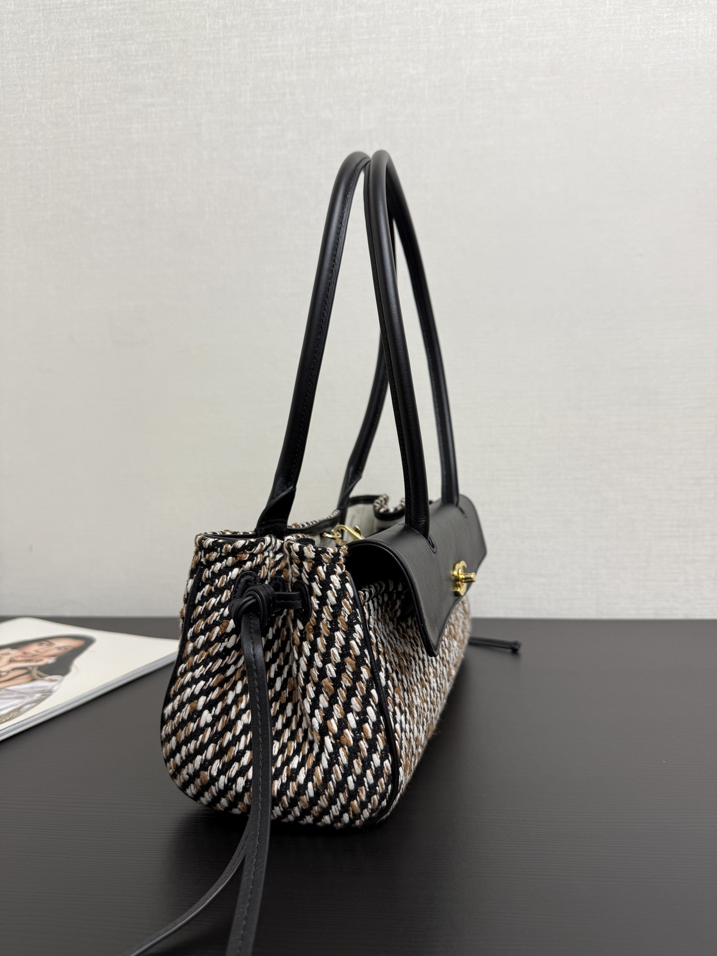 Ch@nel Small Shopping Bag-15*30.5*11.5CM