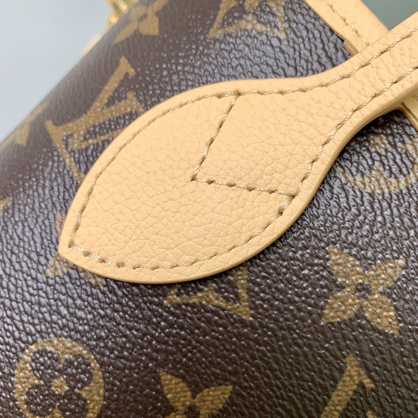 L0vis Vvtt0n Neverfull Bandoulière Inside Out BB-M28337-26.5 x 16.5 x 11CM