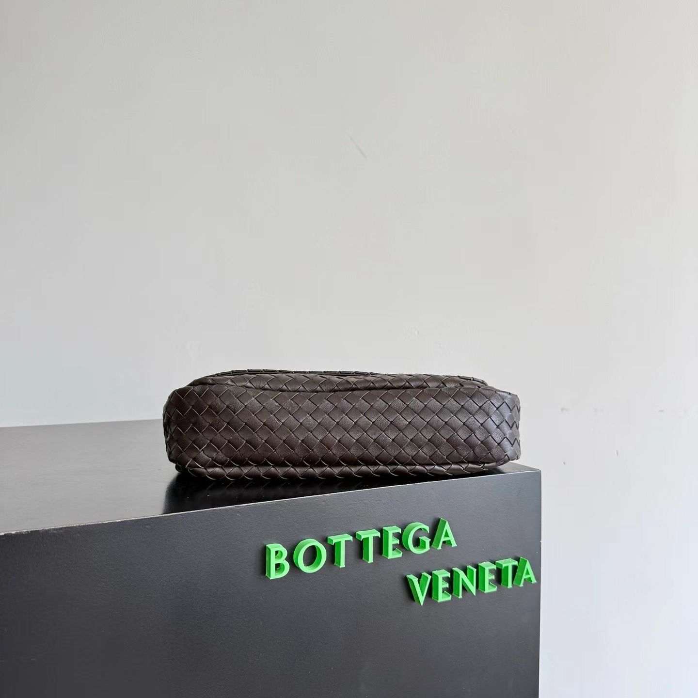 B0tt*ga Ven*ta Madison Intrecciato Leather Shoulder Bag-27*16*6CM