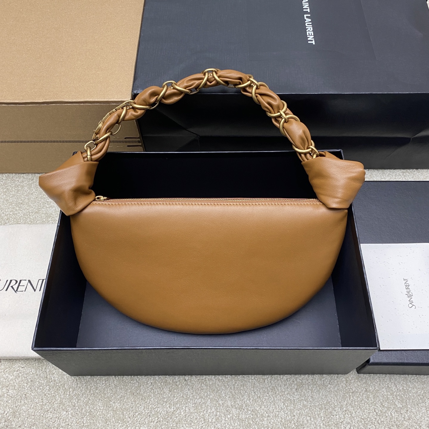Y51 26SS Amalia-19x13x10CM