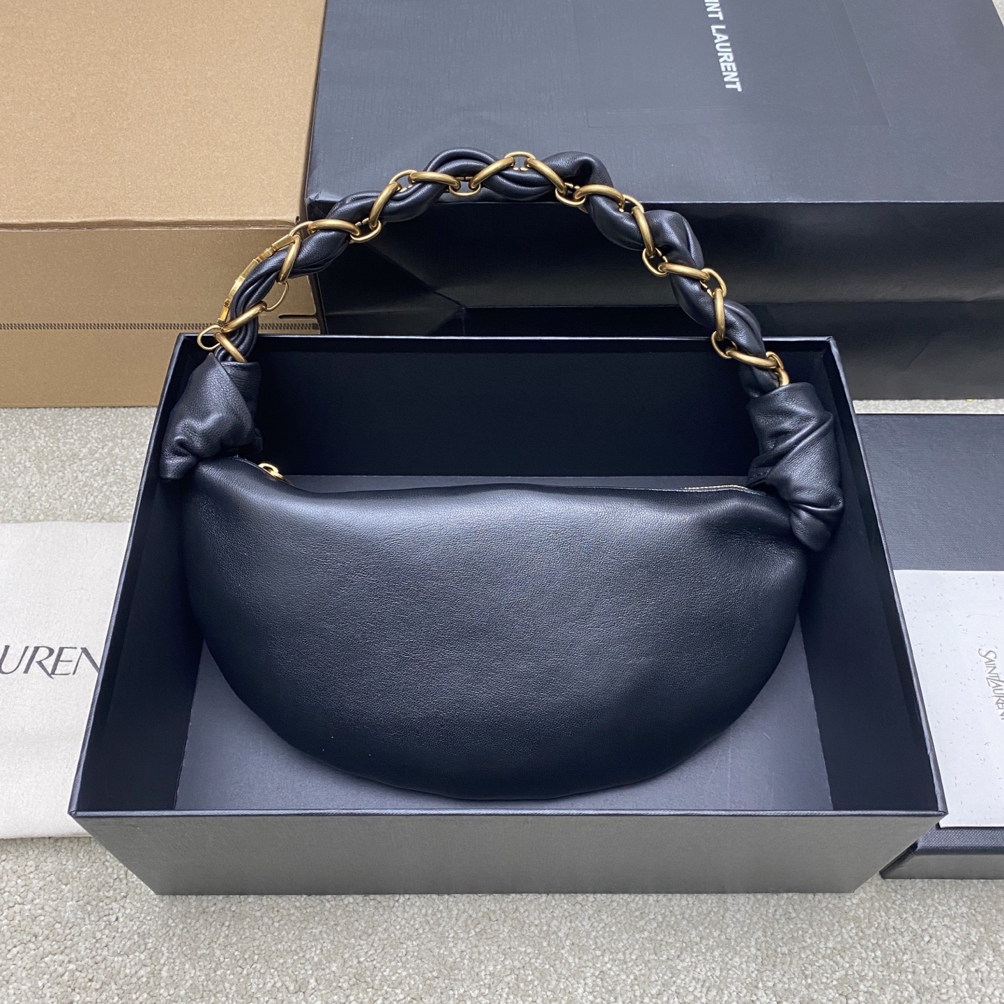 Y51 26SS Amalia-19x13x10CM