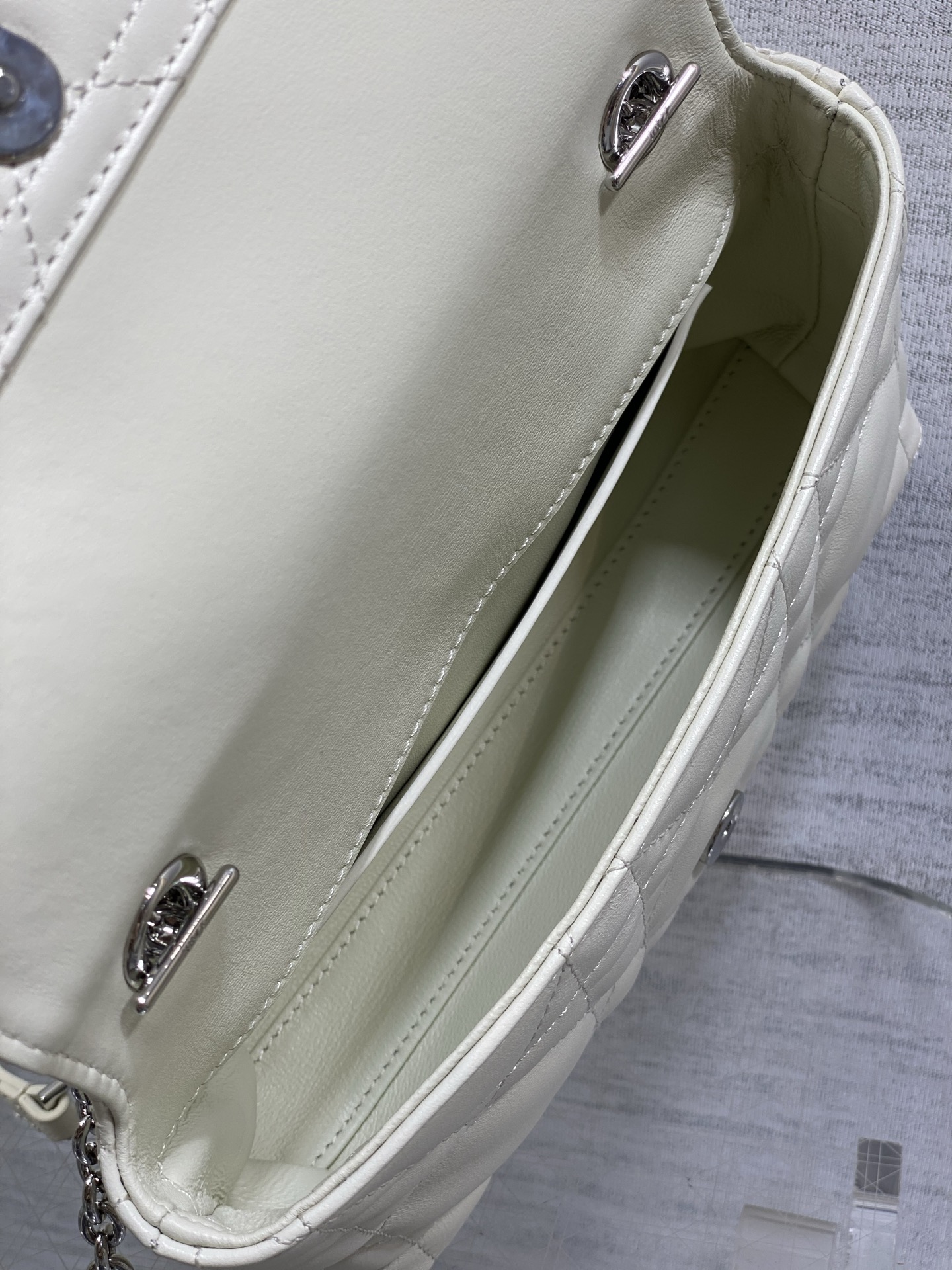 Diro Mini Bag with Chain Soupir Pink Macrocannage Lambskin-21*11.5*7CM