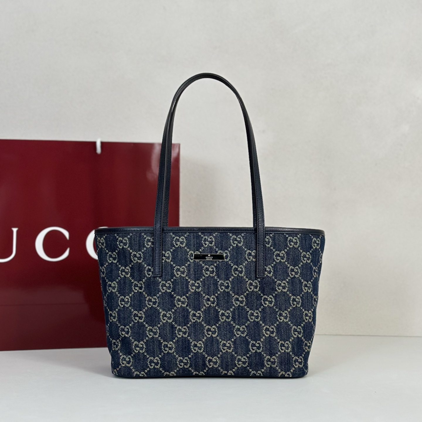 Gv*c* Generation Tote Bag-25*11.5*19CM
