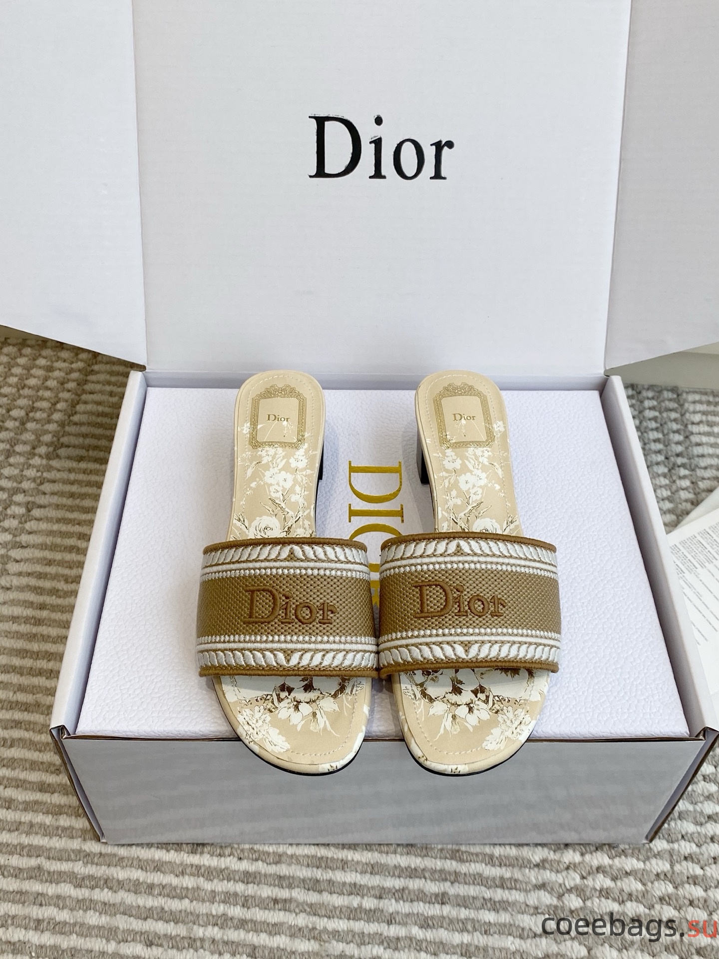 Diro Slippers