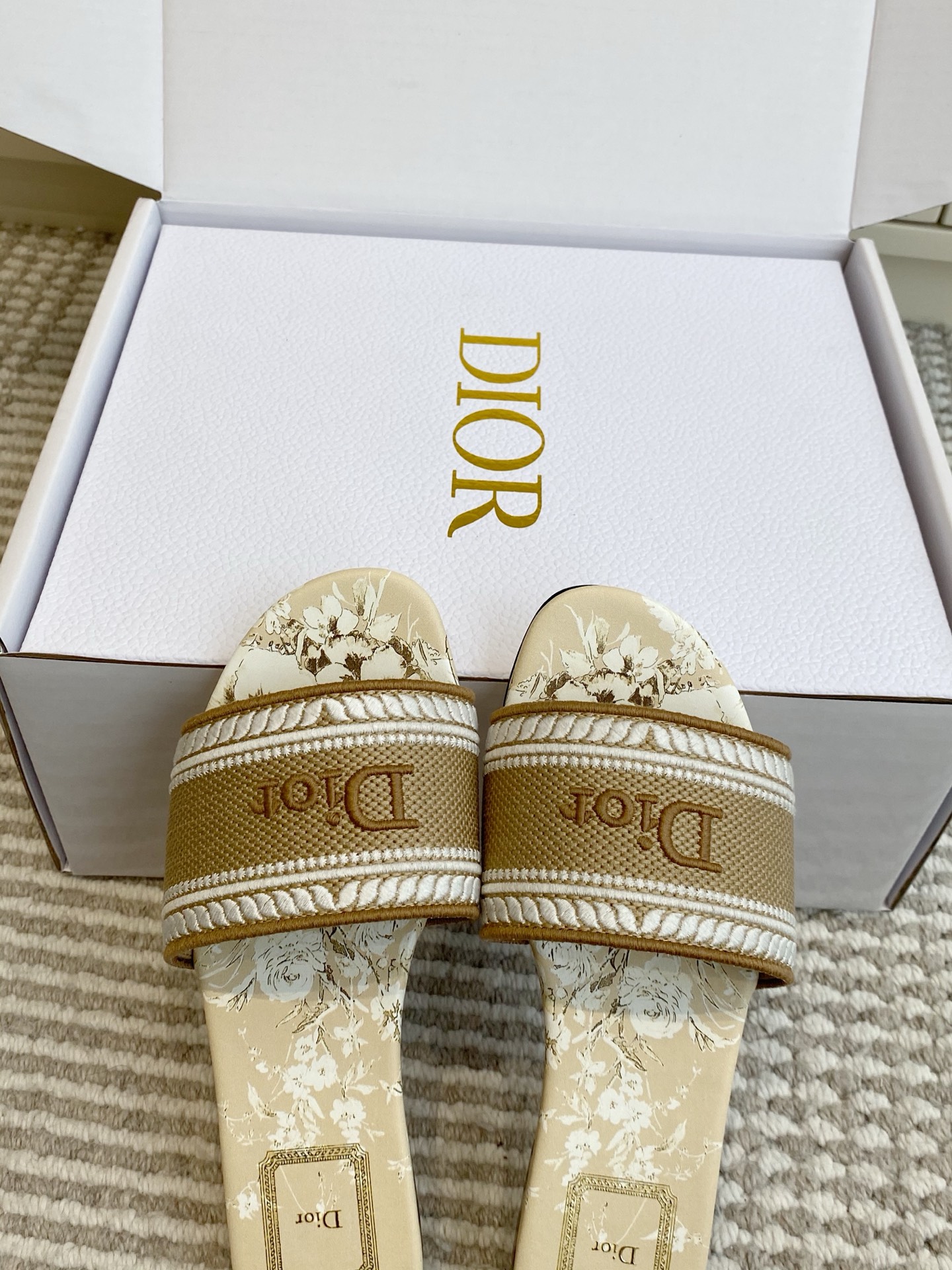Diro Slippers