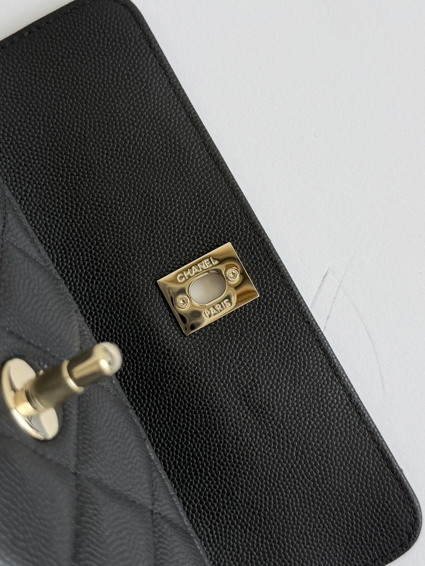 Cha*el Caviar Quilted Coco Handle East West Clutch-21×10×5CM