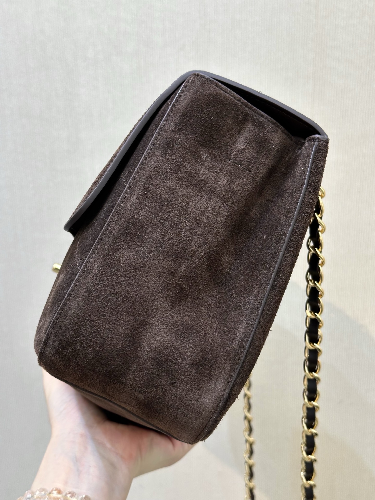 Cha*nel Grained Calfskin Small Souplissimo Maxi Flap-32CM