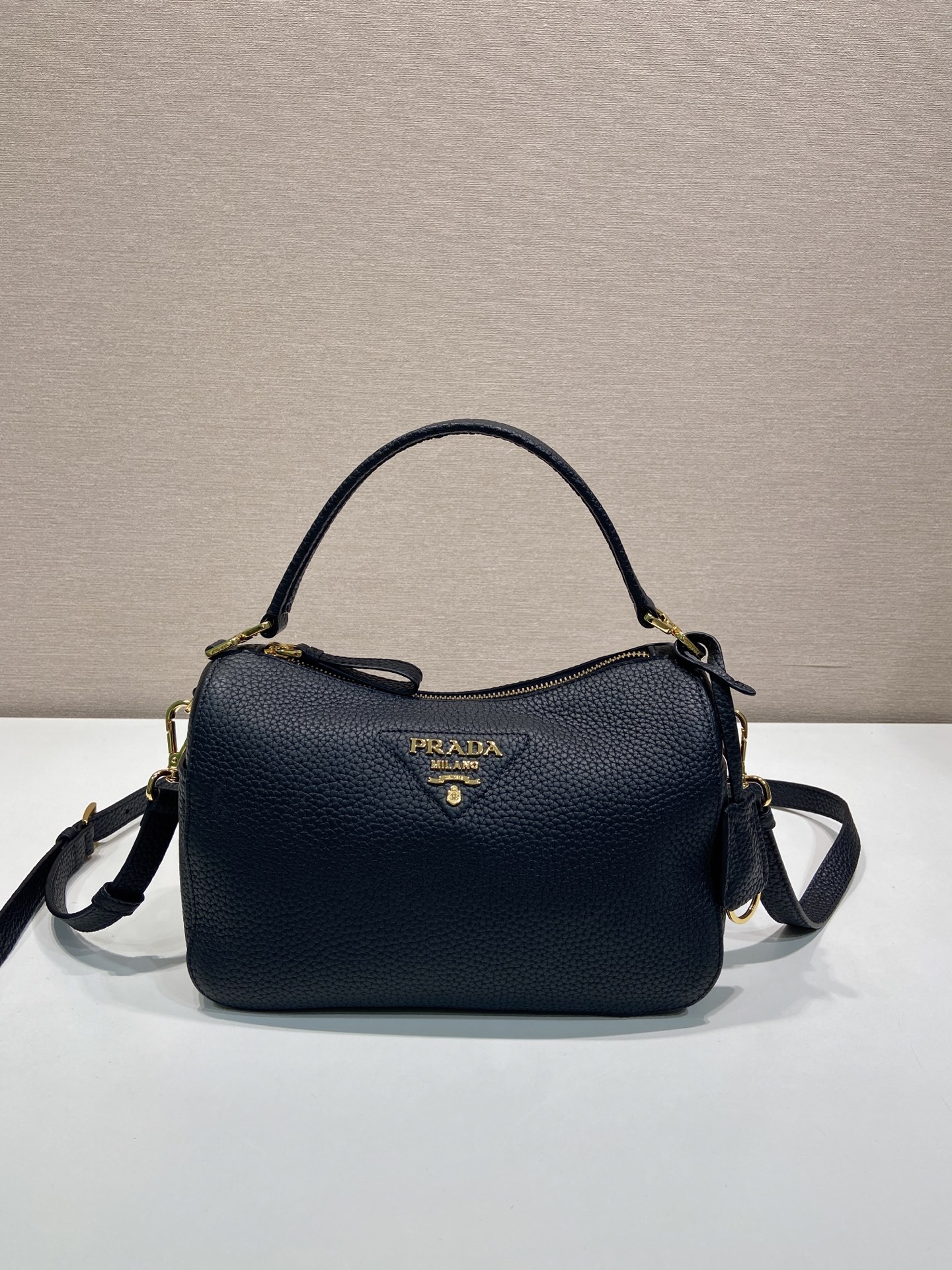 Pra*a Small Leather Bag 1BC277-25*15*11CM