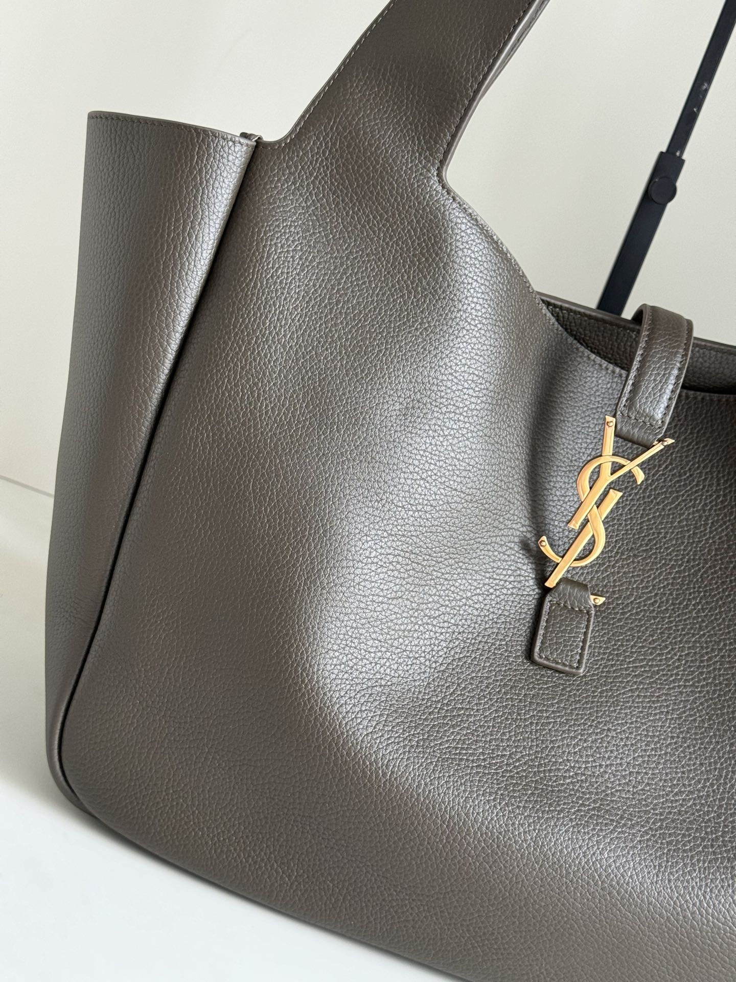 Y51 Hobo Tote-50*28*18CM
