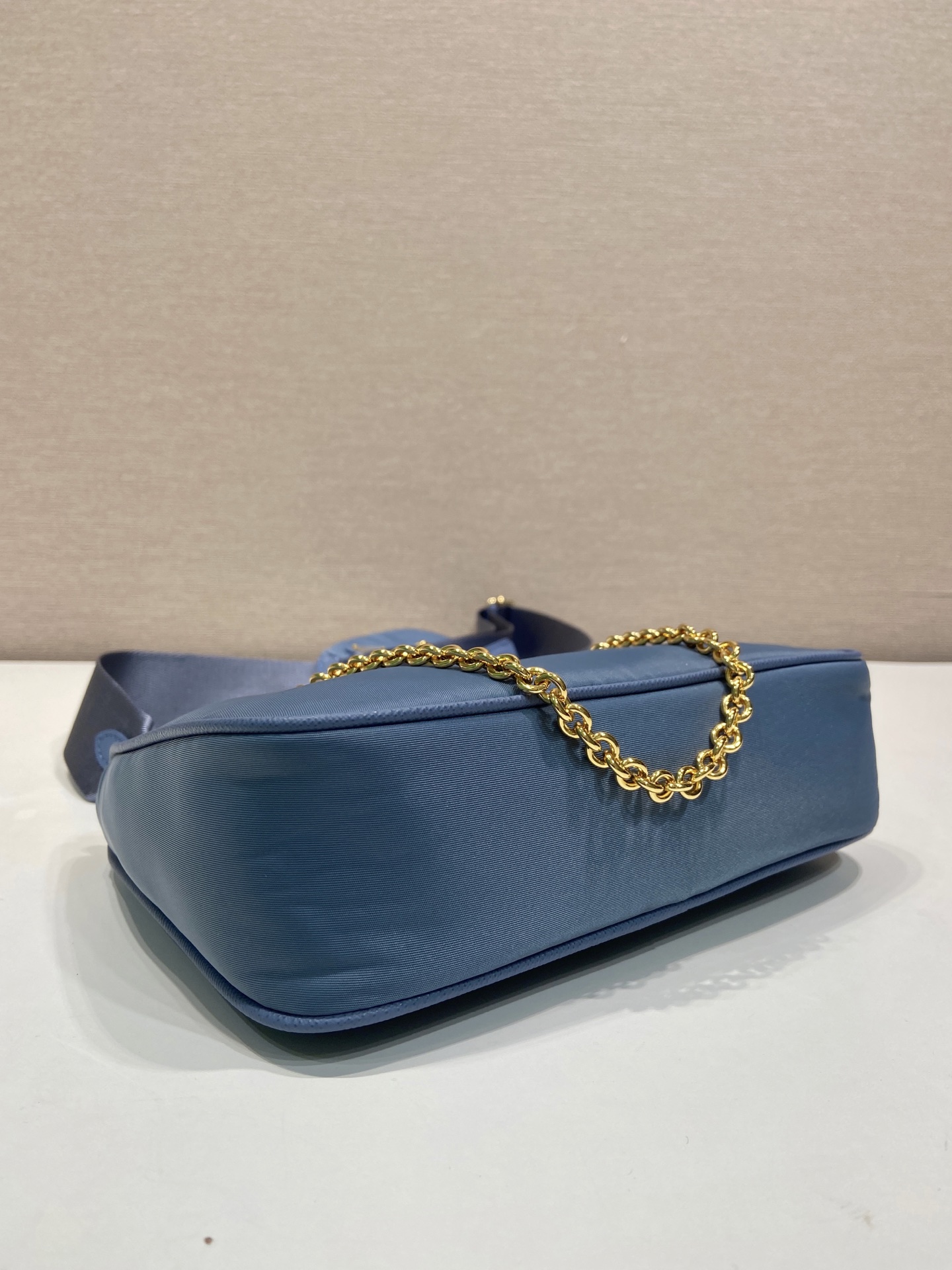Pra*a Nylon Hobo Bag-1BH204-22*12*6CM
