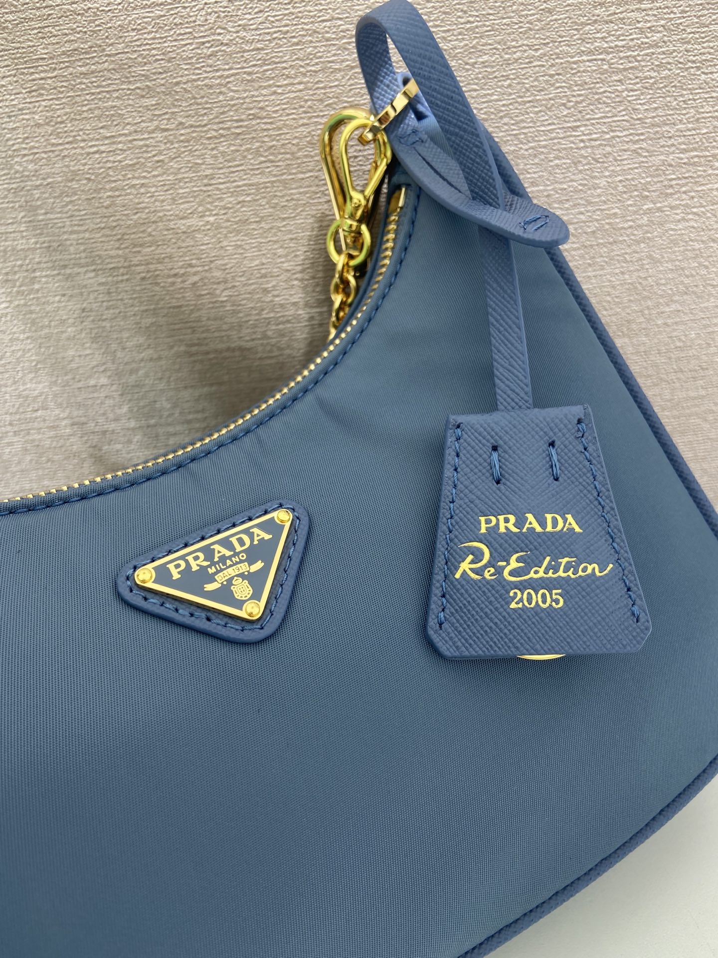 Pra*a Nylon Hobo Bag-1BH204-22*12*6CM