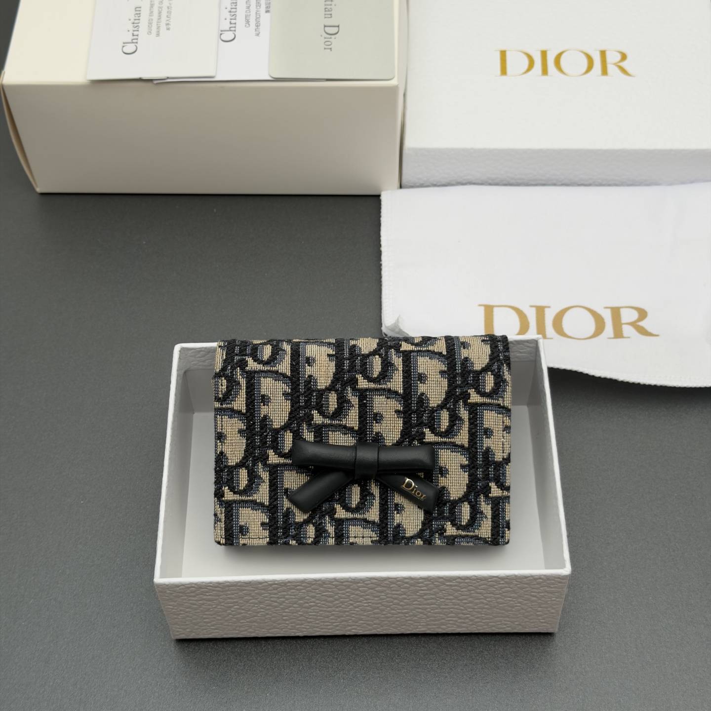 Diro Promenade Glycine Wallet-11*7.5*3CM