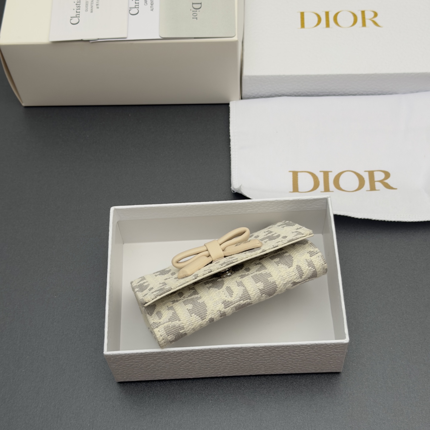 Diro Promenade Glycine Wallet-11*7.5*3CM