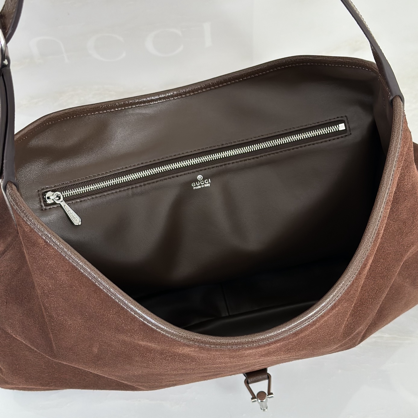 Gvc*1 Jackie Flap Large Crossbody Bag-43*29*5CM