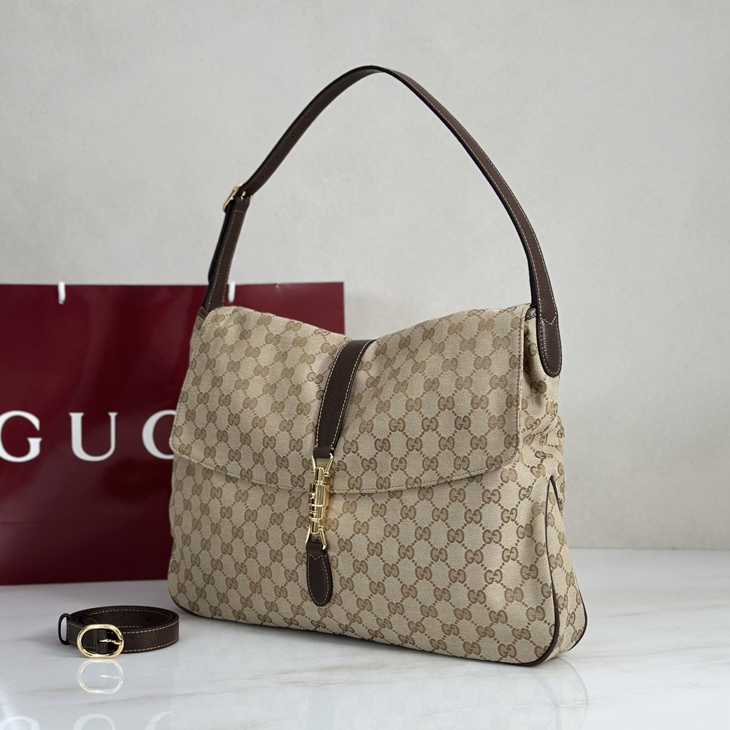 Gvc*1 Jackie Flap Large Crossbody Bag-43*29*5CM