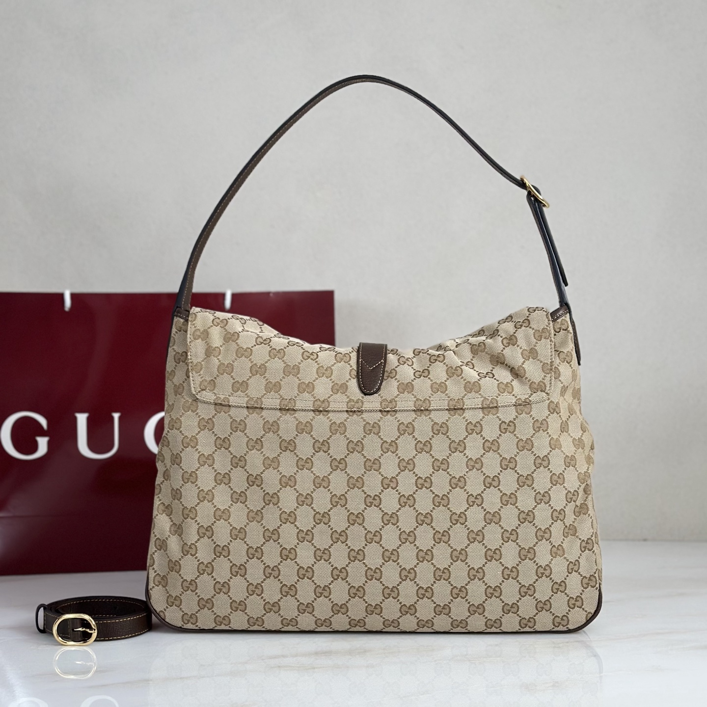 Gvc*1 Jackie Flap Large Crossbody Bag-43*29*5CM