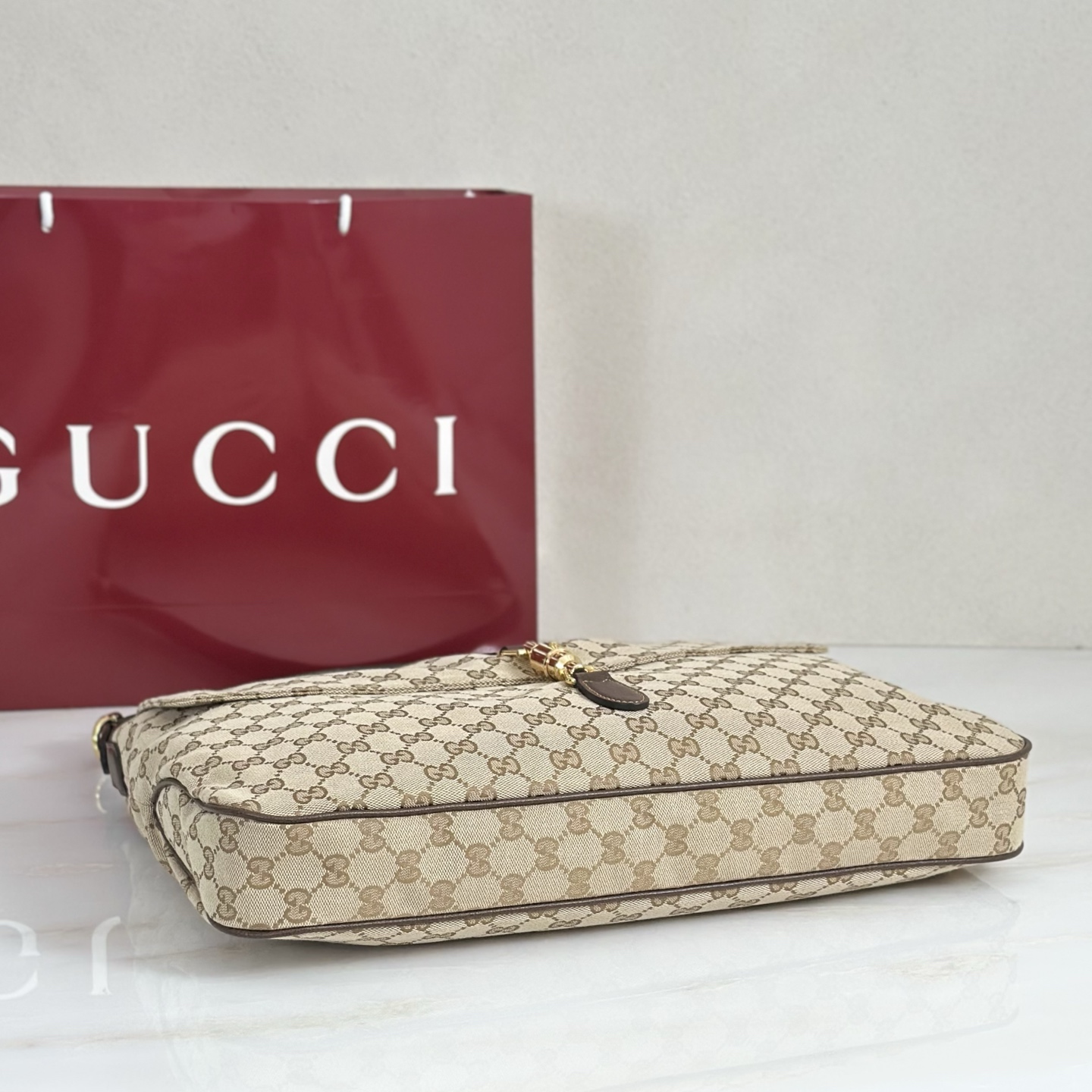 Gvc*1 Jackie Flap Large Crossbody Bag-43*29*5CM