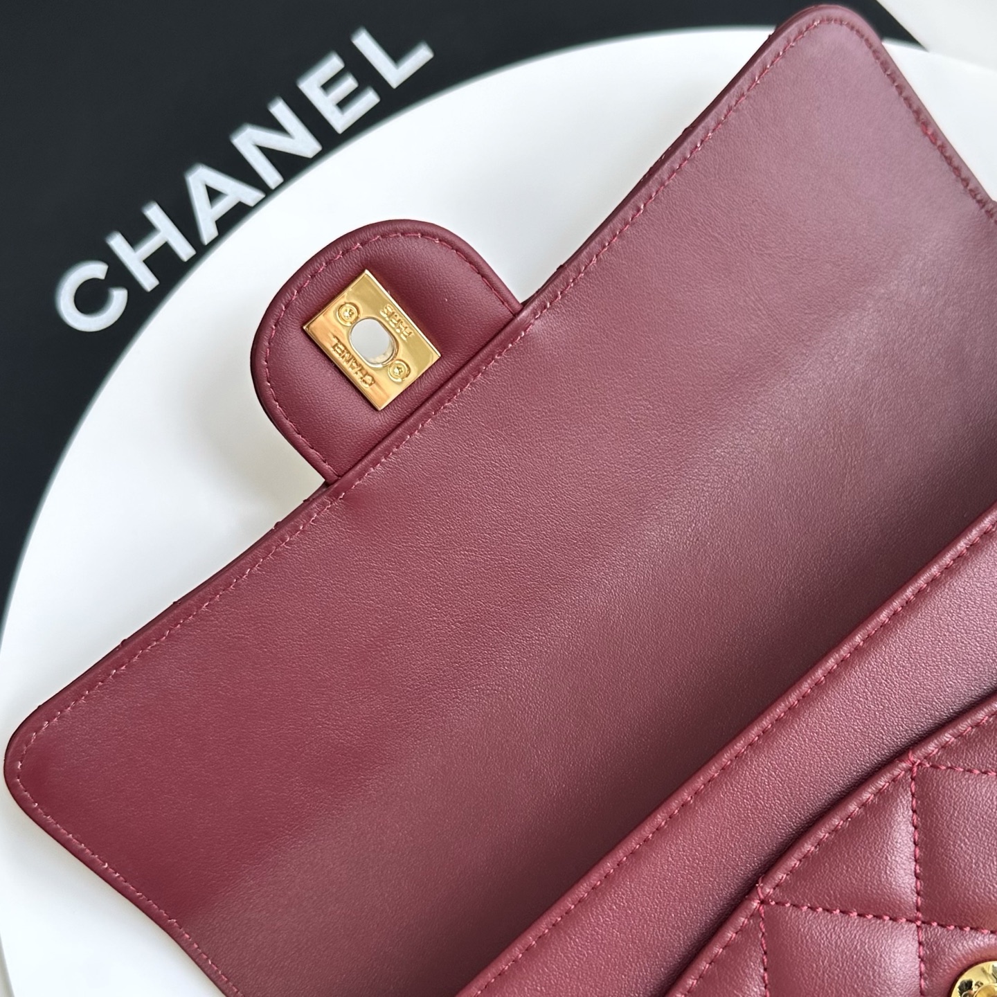 Ch@nel Leather Flap Shoulder Bag-10X25X5CM