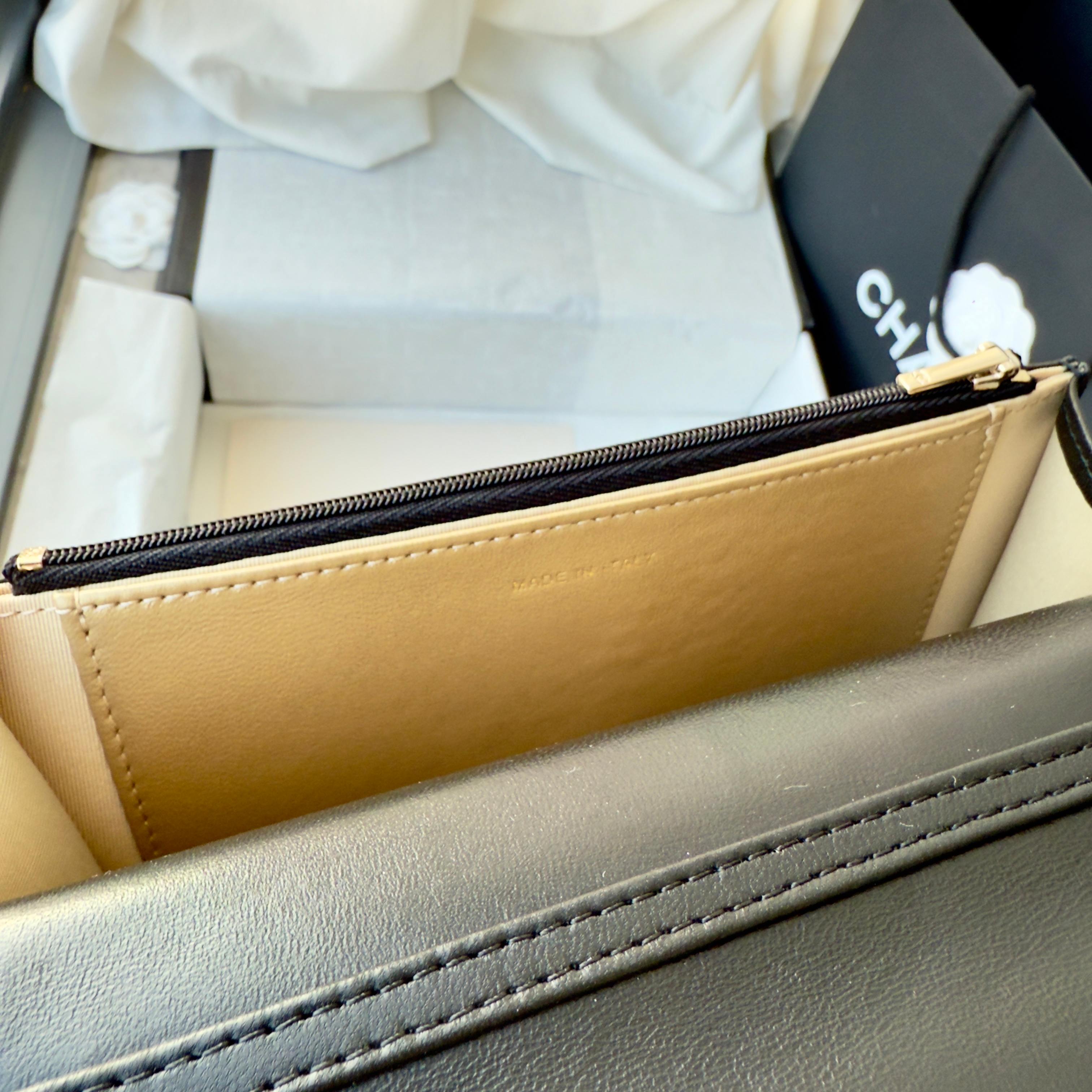 Ch@nel CC Wallet on Chain (WOC) Bag-19*12*3.5CM