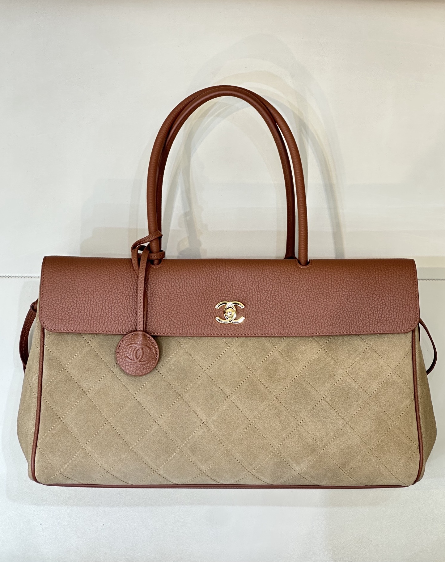 Ch@nel Medium Shopping Bag-38x 22 x 16CM