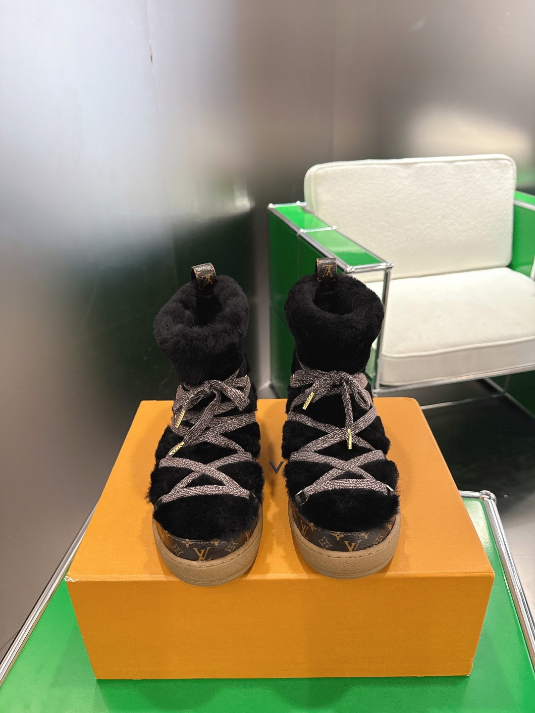 L0vis Vuitt*on LV Cloud Lace-Up Ankle Boot Sneaker
